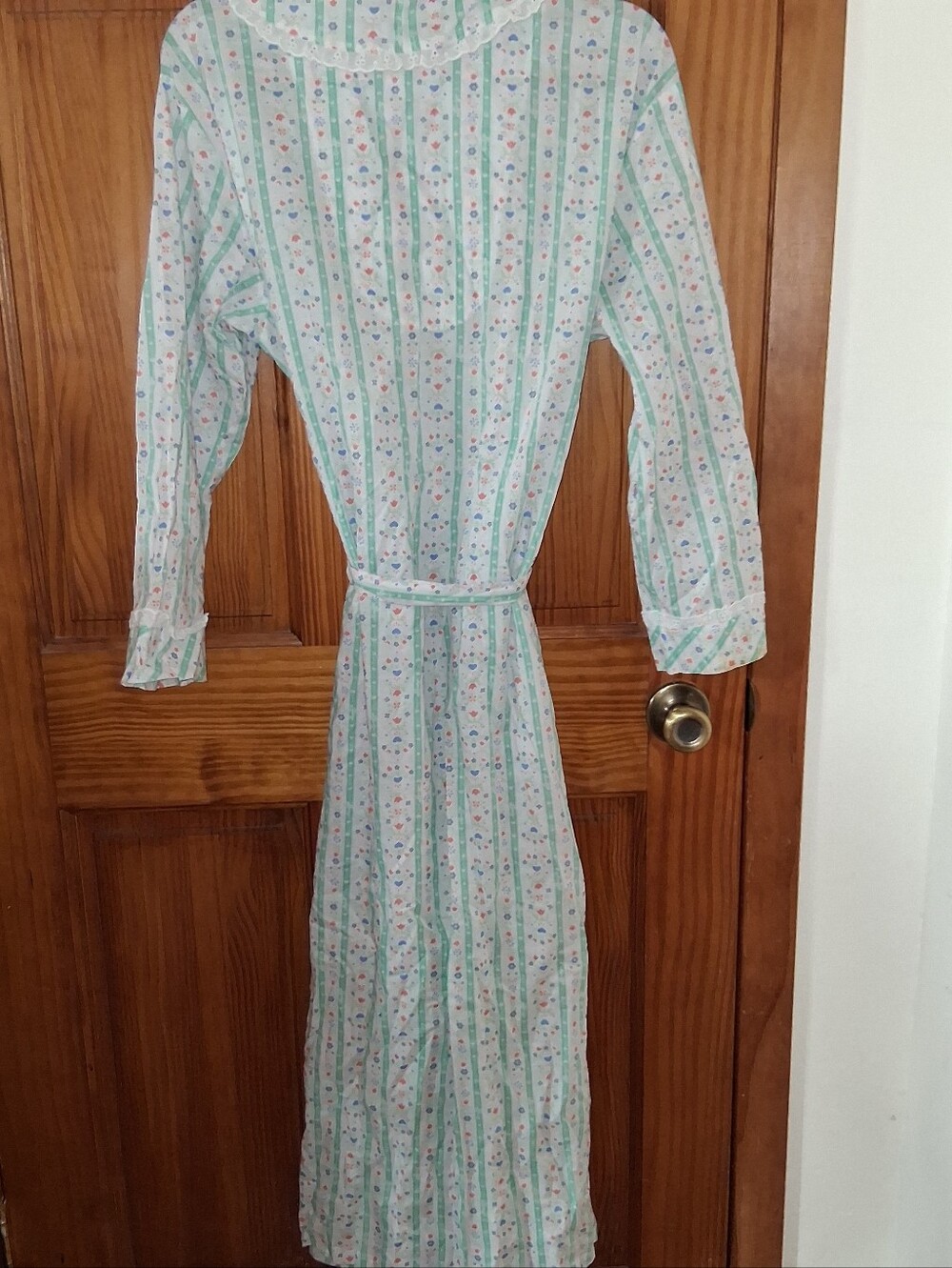 Lanz Of Salzburg Sleep Robe - Picture 3 of 5